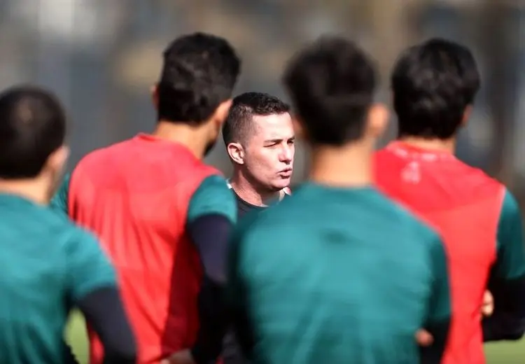 اوسمار ۲ بازیکن پرسپولیس را اخراج کرد!