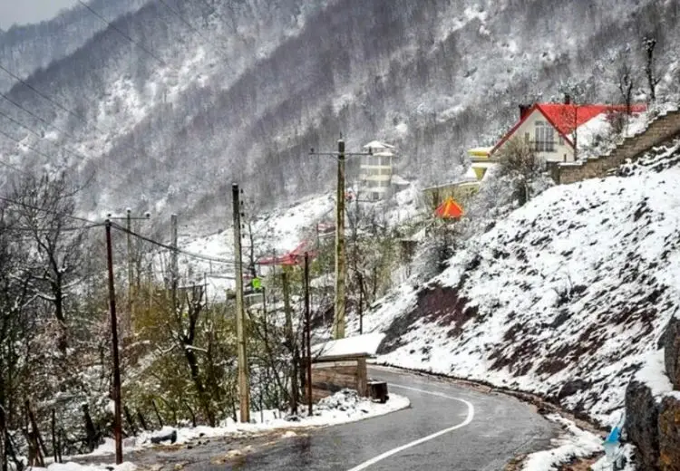 ورود سامانه بارشی و کاهش محسوس دما در مازندران
