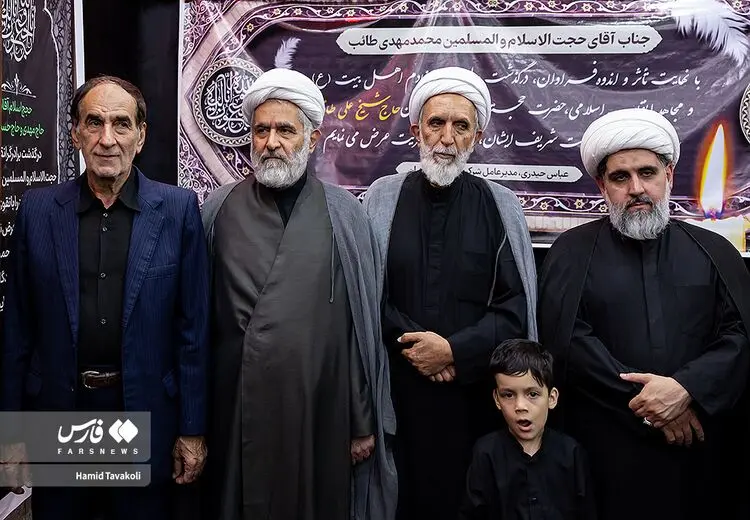 چه کسانی به مراسم ختم برادر طائب رفتند؟