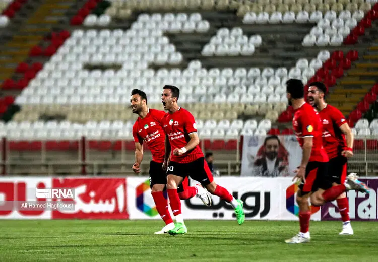 هافبک جدید تراکتور از آلبانی آمد!