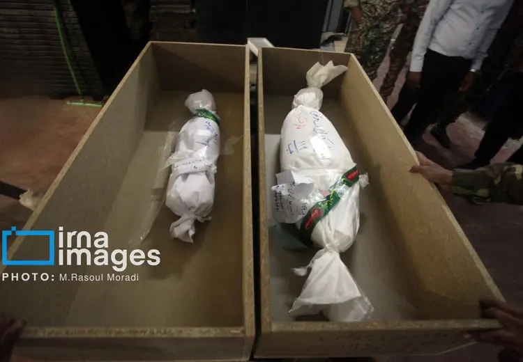 مراسم تشییع پیکر پاک دانش‌آموزان شهید میناب