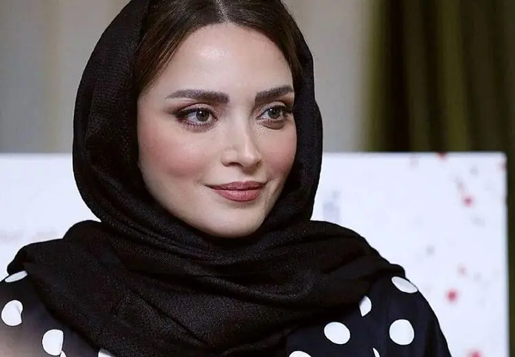 استوری مشکوک بهنوش طباطبایی در روز مرد