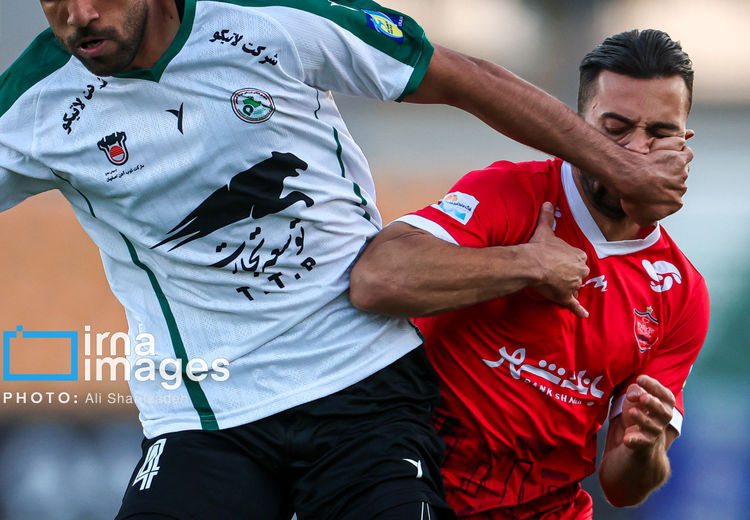 تصاویر دیدار پرسپولیس و ذوب آهن