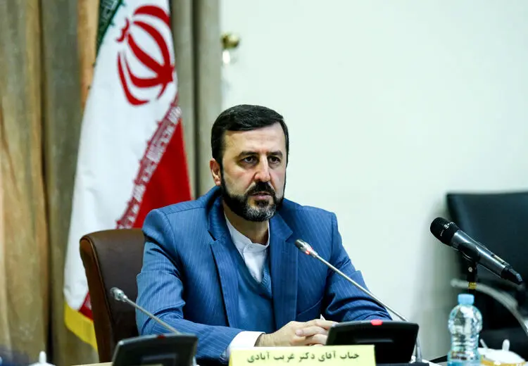 حکم معاونت وزیر خارجه برای غریب آبادی 