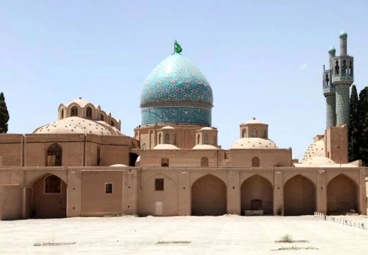 سرقت از موزه شاه نعمت‌الله ولی کرمان/ مدیر و نگهبان‌ها دستگیر شدند