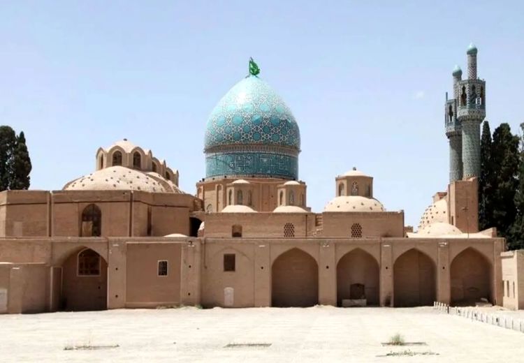 سرقت از موزه شاه نعمت‌الله ولی کرمان/ مدیر و نگهبان‌ها دستگیر شدند