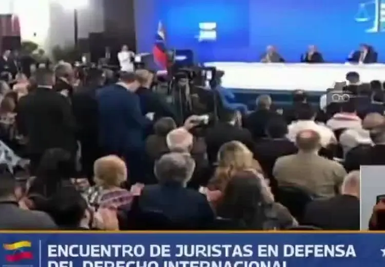 درخواست رییس جمهور ونزوئلا از مردم آمریکا: دست ترامپ را قطع کنید