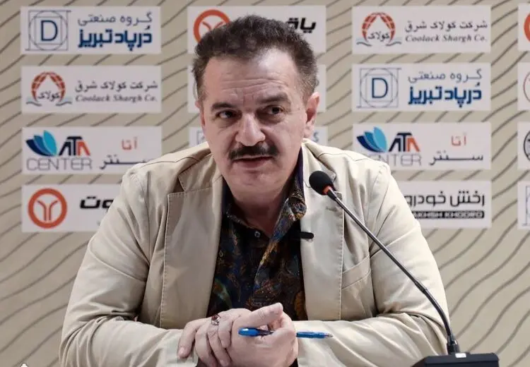 زنوزی: ایستادگی ملت ایران را ستایش میکنم