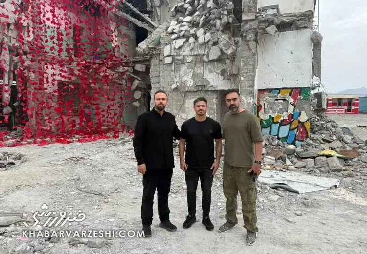 وریا غفوری در مراسم چهلم شهدای دانش آموز میناب / عکس