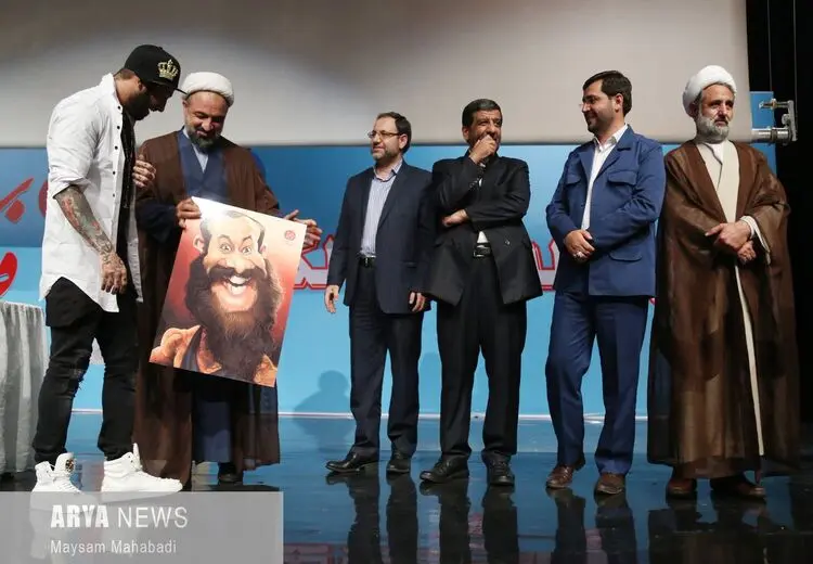 عکس یادگاری اصولگرایان با تتلو!