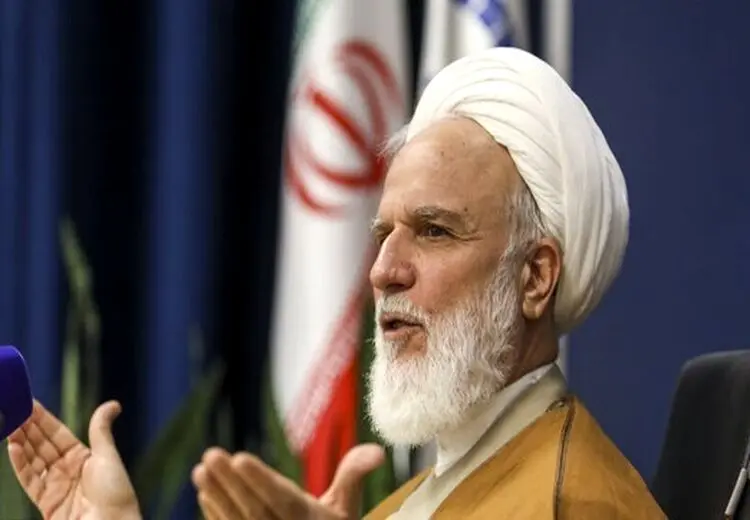 داماد مصباح یزدی: از شنیدن برخی شعارها در اغتشاشات پاییز 1401 طلب مرگ کردم چون راس نظام را هدف گرفته بود