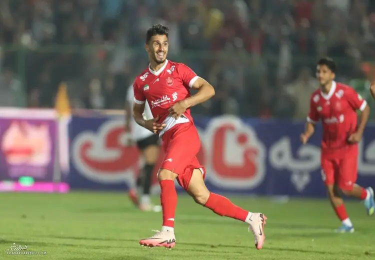 درخواست نجومی علیپور از پرسپولیس؛ شماره ۹ در مسیر جدایی!