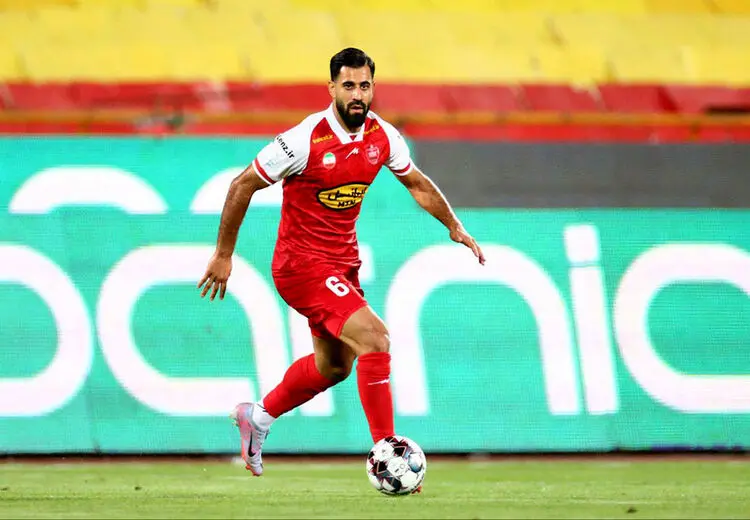 کنعانی‌زادگان: پولی از پرسپولیس نگرفتم و با پدر و مادرم زندگی می‌کنم
