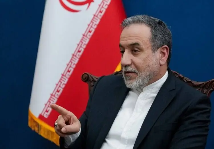 عراقچی: مواد هسته‌ای همچنان زیر آوار تأسیسات بمباران‌شده باقی مانده است / برای هر احتمالی آماده‌ایم و انتظار هرگونه رفتار خصمانه از اسرائیل را داریم