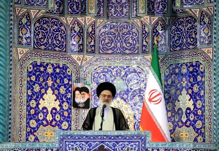 کسانی که صالح نیستند خودشان به انتخابات ورود پیدا نکنند