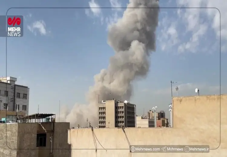 تصاویری از انفجار در محدوده میدان پاستور تهران