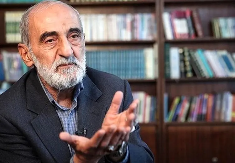 مدیرمسئول کیهان: حسین شریعتمداری: کسانی که در خیابانها تجمع کردند مطالبه اقتصادی ندارند؛ حرف رادیو اسرائیل را تکرار می کنند!