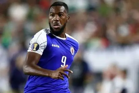 مهاجم خارجی استقلال، ایرانی از آب در آمد!

