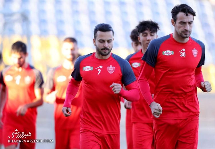 وظیفه باشگاه پرسپولیس بین صحبت های سروش رفیعی گم شد!