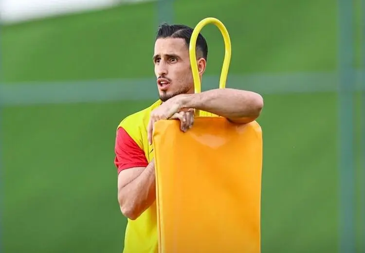 مهاجم پرسپولیس: حرف نمی زنیم اما همه چیز گل و بلبل نیست