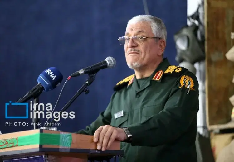 سخنگوی وزارت دفاع: با شهادت فرماندهان دچار خلاء نخواهیم شد