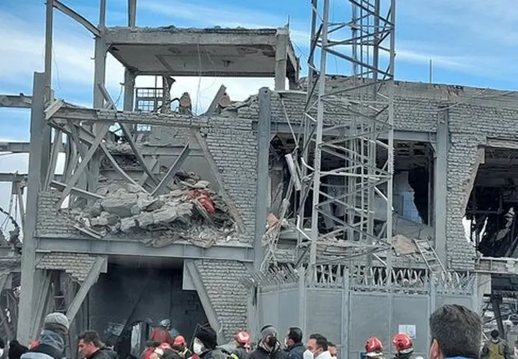 حمله هوایی به حسینیه اعظم زنجان/ چند نفر شهید و مجروح شدند؟