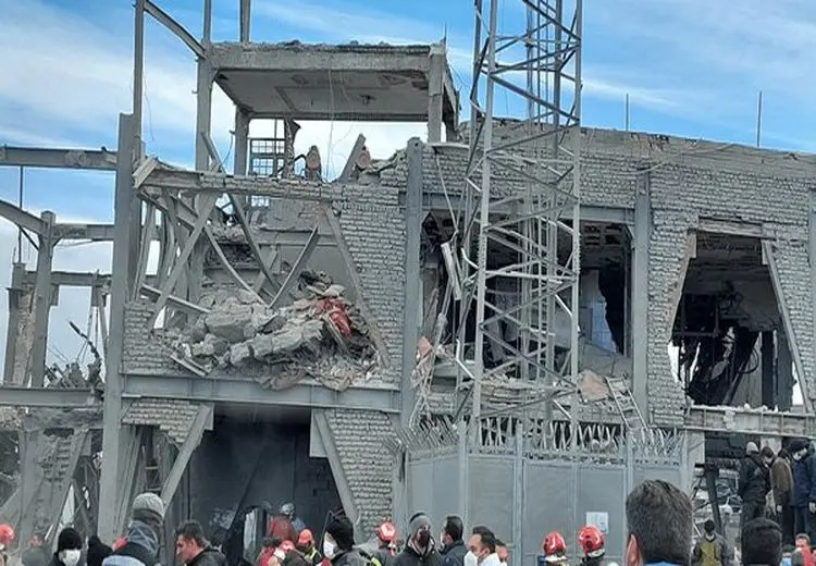 حمله هوایی به حسینیه اعظم زنجان/ چند نفر شهید و مجروح شدند؟