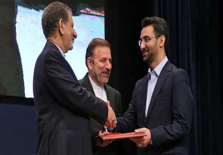روایت جهانگیری از اقدام قاطع روحانی در رفع فیلترینگ تلگرام/ شکایت دادگاه علیه آذری جهرمی برای فیلتر نکردن اینستاگرام