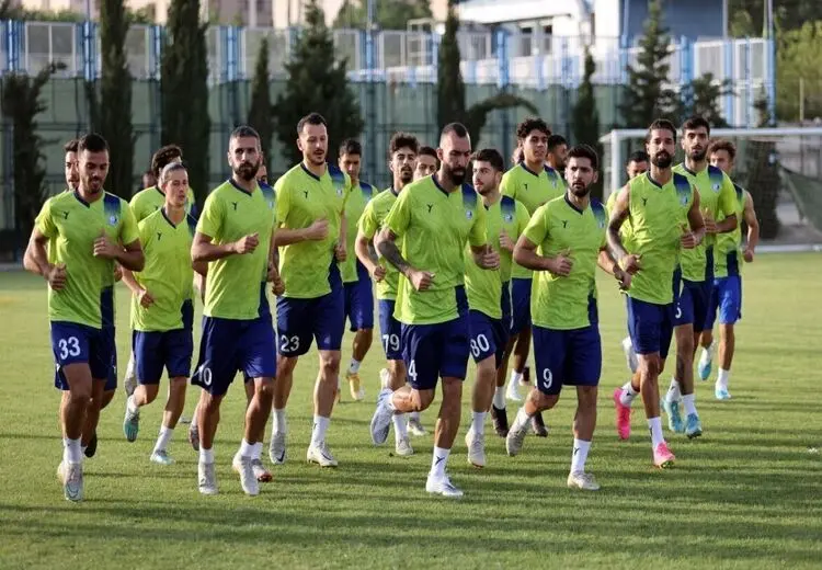 رفت‌وآمد‌های مشکوک در باشگاه استقلال