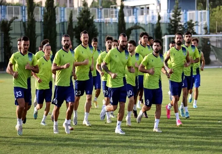رفت‌وآمد‌های مشکوک در باشگاه استقلال
