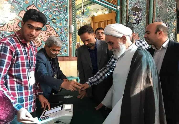  ناطق‌نوری در حسینیه ارشاد تهران رای داد
