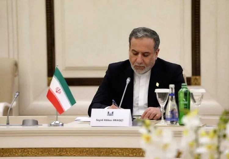 پاسخ عراقچی به همتای لبنانی‌اش پس از لغو سفر وزیر خارجه این کشور به ایران