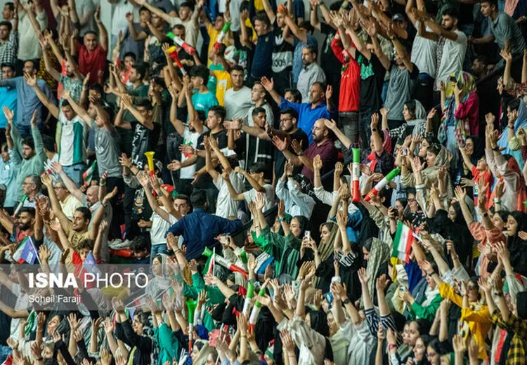 شعار هواداران «عطایی استعفا» در ارومیه !