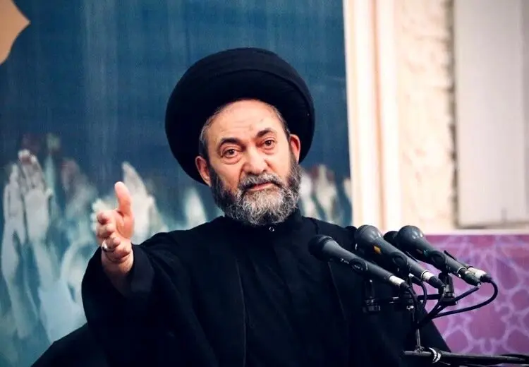 شاه می‌گفت اگر دانشجویان کار سیاسی بکنند دانشگاه را با ارتش اشغال می‌کنم/ بعد از انقلاب دانشجویان می‌توانند تندترین انتقادات را به رئیس جمهور نثار کنند