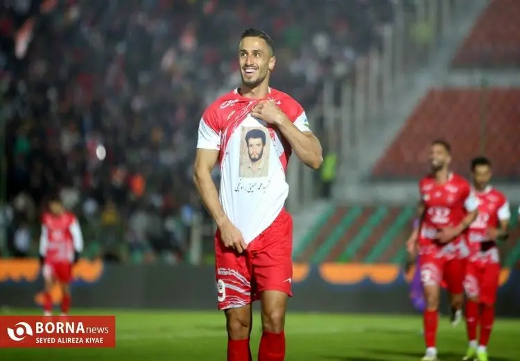 هدیه تولد امیر قلعه‌نویی به آقای گل پرسپولیس