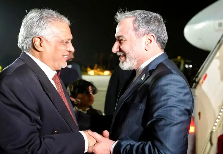 عراقچی پاسخ کتبی ایران به پیشنهاد آمریکا را تحویل پاکستان داد