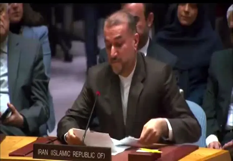  ناتوانی امیرعبداللهیان در انگلیسی حرف زدن/ فیلم