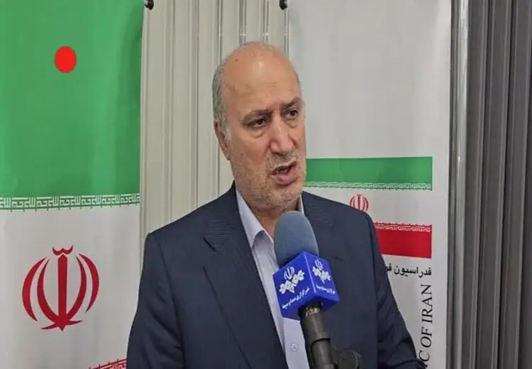 مهدی تاج: مانیکونه قرارداد دارد و باید به تیم ملی برگردد