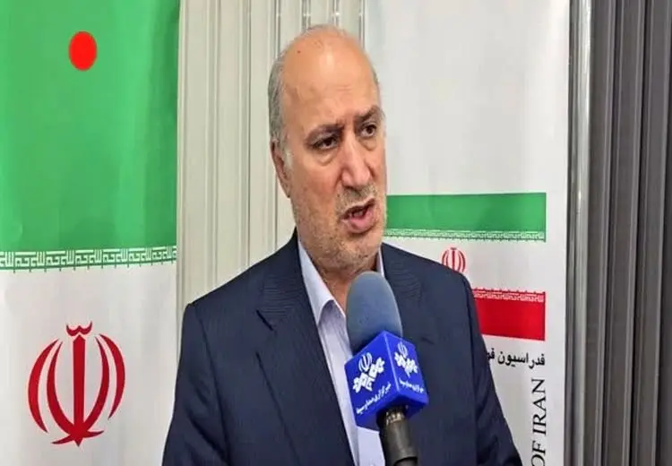 مهدی تاج: مانیکونه قرارداد دارد و باید به تیم ملی برگردد