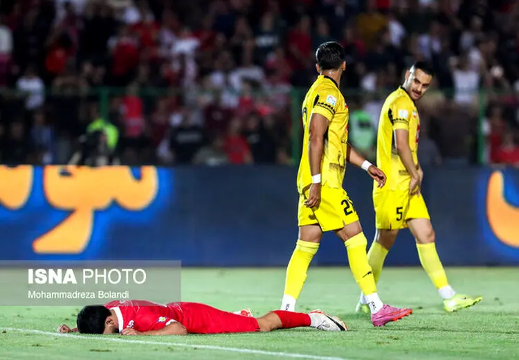 فرصت طلایی پرسپولیس مقابل فجر سپاسی پرید!
