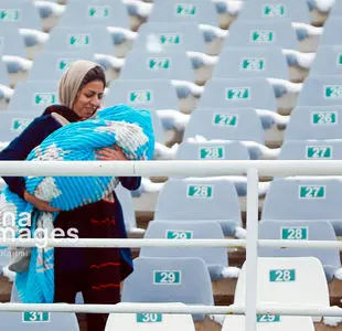 تماشاگر متفاوت بازی آلومینیوم و ملوان