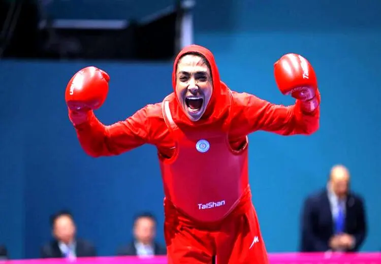 ابراز پشیمانی و تاسف منصوریان : اینستاگرامم دست خودم نبود!