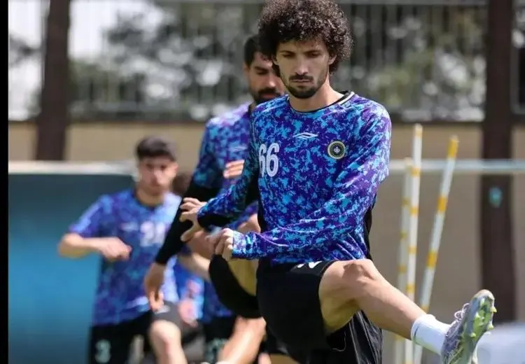 استوری مدافع خارجی سپاهان برای ایرانیان + عکس