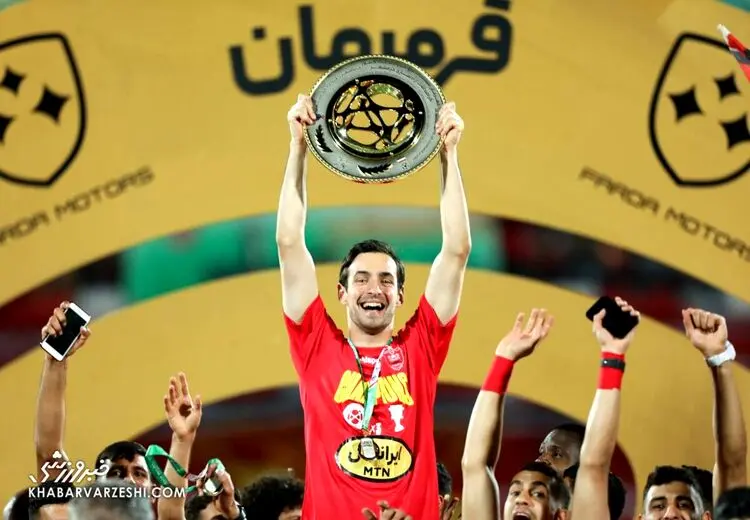 ستاره پرسپولیس ماندنی شد