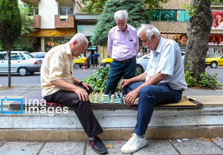 حقوق و عیدی بازنشستگان چه زمانی واریز می‌شود؟