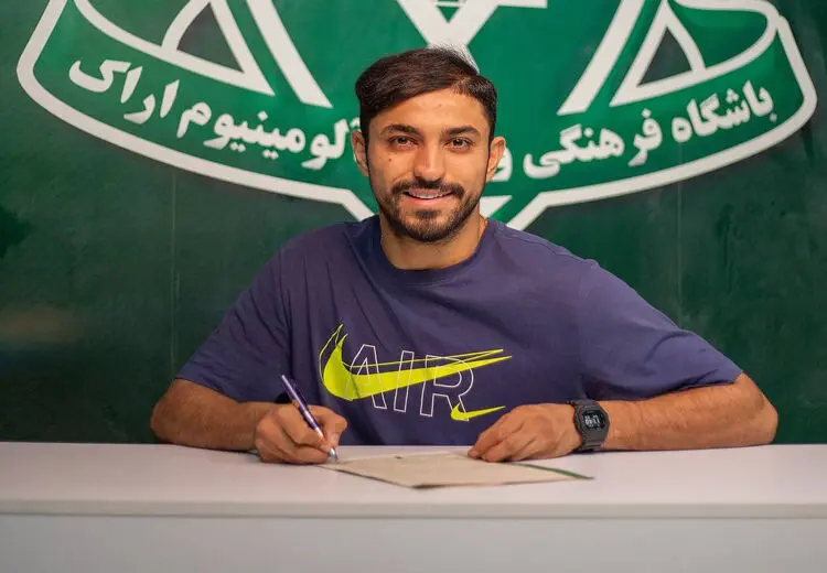 قرارداد امین کاظمیان با آلومینیوم تمدید شد