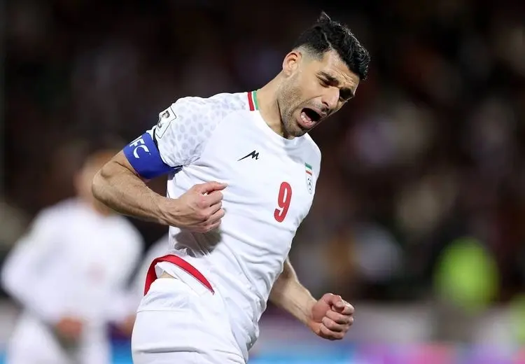 انتقاد رسانه یونانی از طارمی؛ سیستم دو مهاجمه المپیاکوس جواب نداد