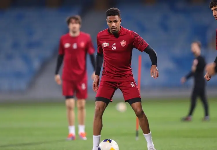 مذاکرات فولاد با مدافع خارجی سابق پرسپولیس