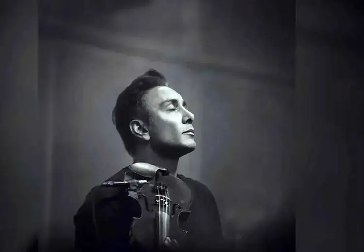 واکنش شادمهر عقیلی به جنگ + عکس