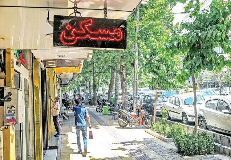 دولت رییسی باز هم گردن نگرفت!/ وضع آشفته اجاره خانه تقصیر دولت قبل است